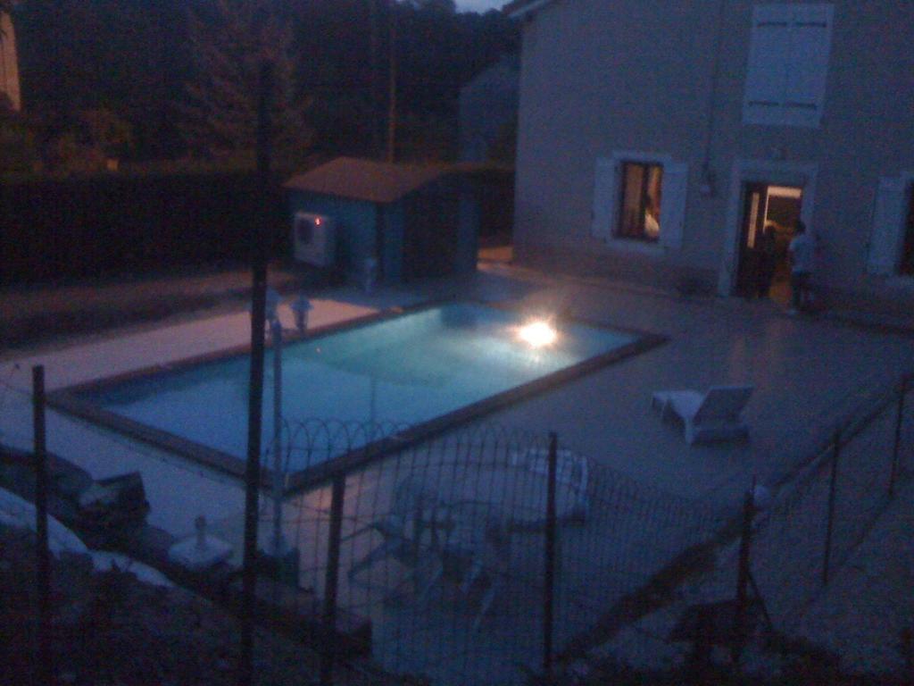 Au Repos De La Blaise Pension Buitenkant foto